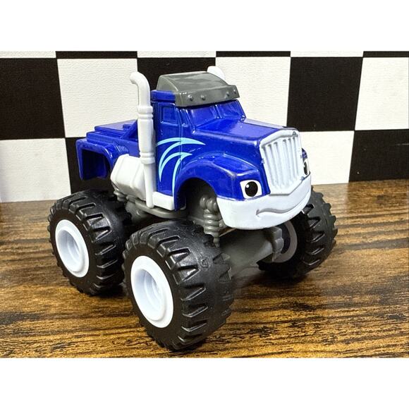 Blaze and the Monster Machines Blazing Speed Blaze & Crusher Diecast Truck - Picture 7 of 8